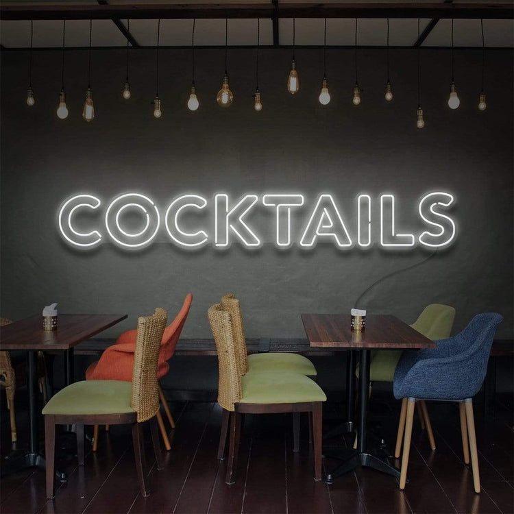 "COCKTAILS" NEON SIGN